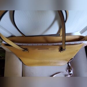 Nine West Pre-Loved Classic Carryall